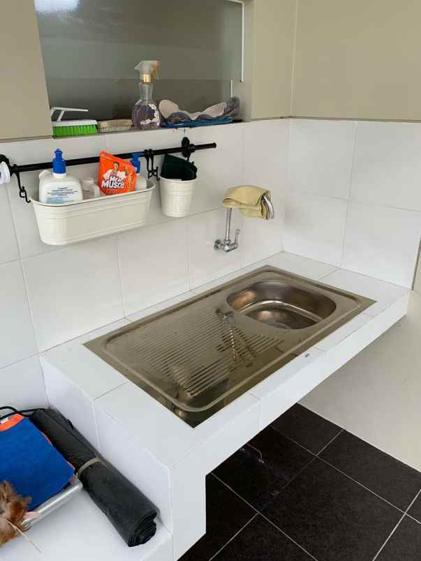 dijual rumah northwest park