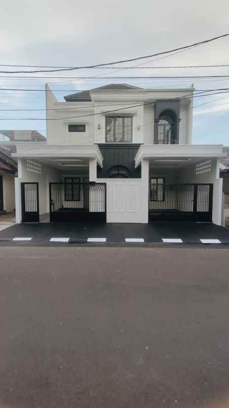 dijual rumah nusaloka bsd city