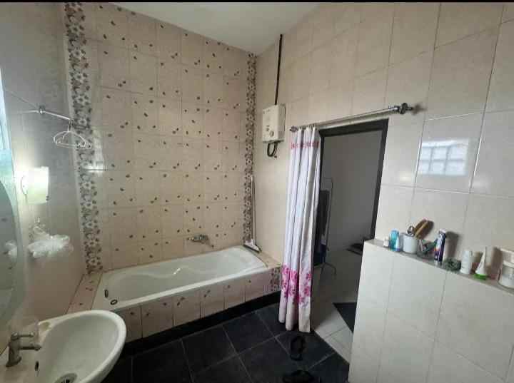 dijual rumah open space 2 lantai riung bandung
