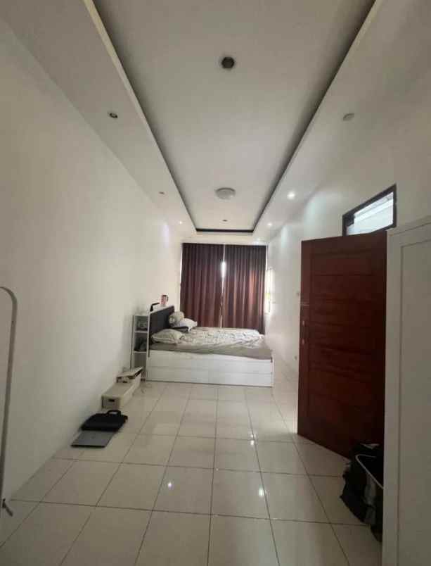dijual rumah open space 2 lantai riung bandung