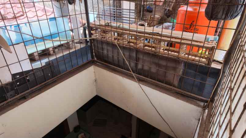 dijual rumah pahlawan kebon jeruk