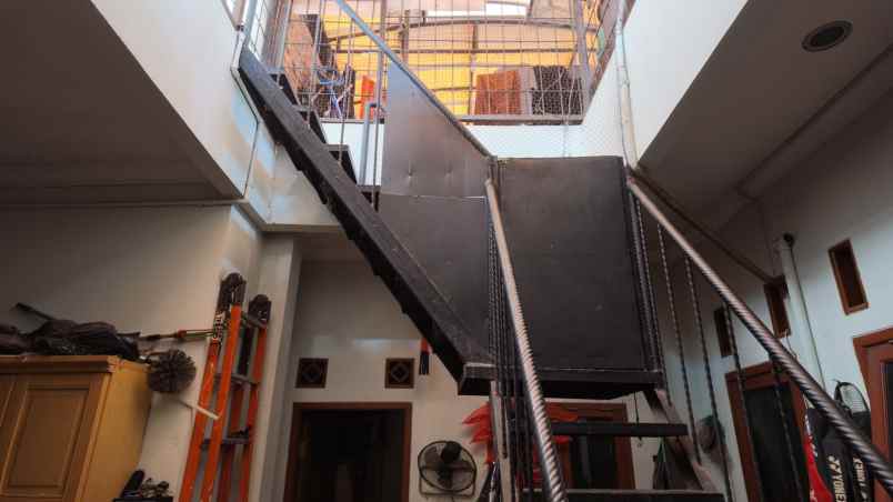 dijual rumah pahlawan kebon jeruk
