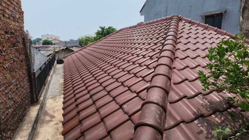 dijual rumah pahlawan kebon jeruk