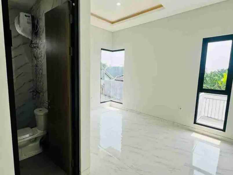 dijual rumah pakal madya