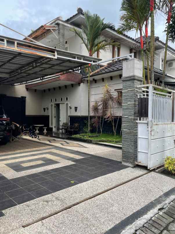 dijual rumah perumahan blimbing kota malang