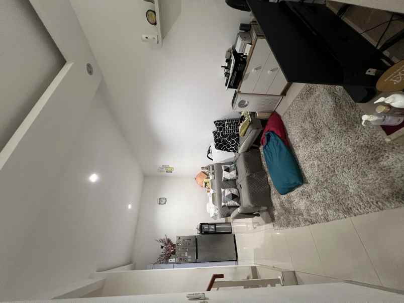 dijual rumah perumahan caringin village