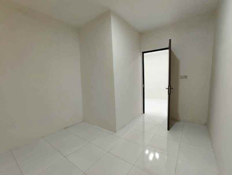 dijual rumah perumahan citra graha