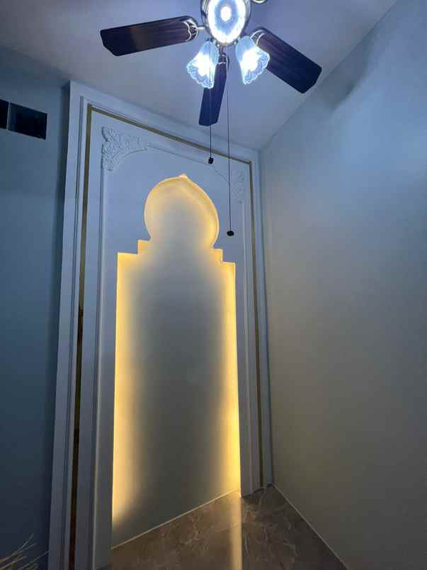 dijual rumah perumahan grand surya kebomas