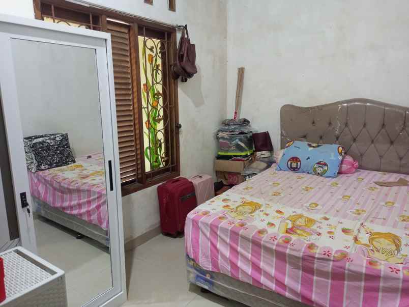 dijual rumah perumahan permata safira