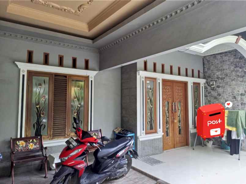 dijual rumah perumahan permata safira