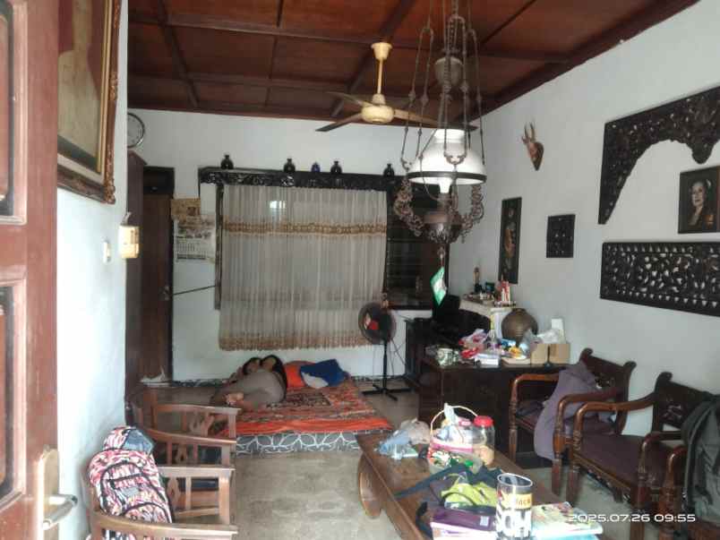 dijual rumah perumahan pucang anom sidoarjo