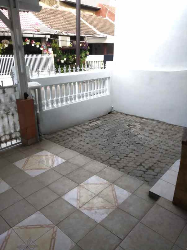 dijual rumah perumahan pulogebang