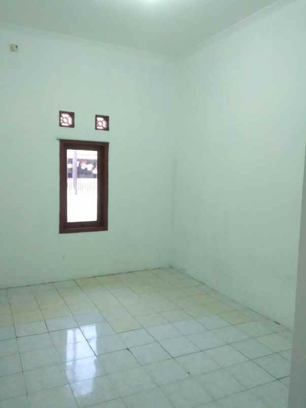 dijual rumah perumahan pulogebang