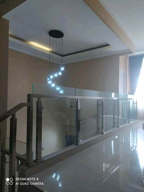 dijual rumah perumahan taman kota