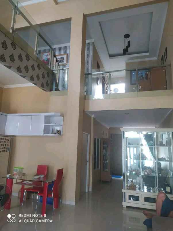 dijual rumah perumahan taman kota