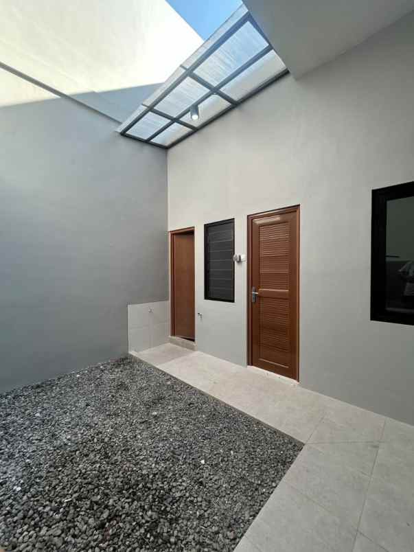 dijual rumah perumahan wisma mukti