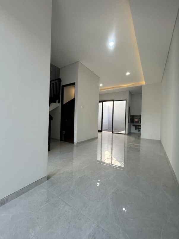 dijual rumah perumahan wisma mukti