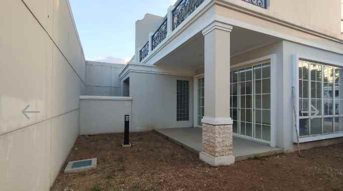 dijual rumah podomoropark bandung