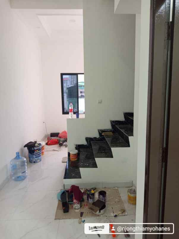 dijual rumah poris cipondoh