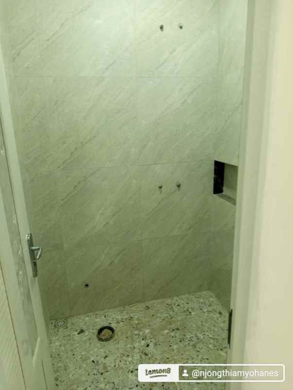 dijual rumah poris cipondoh