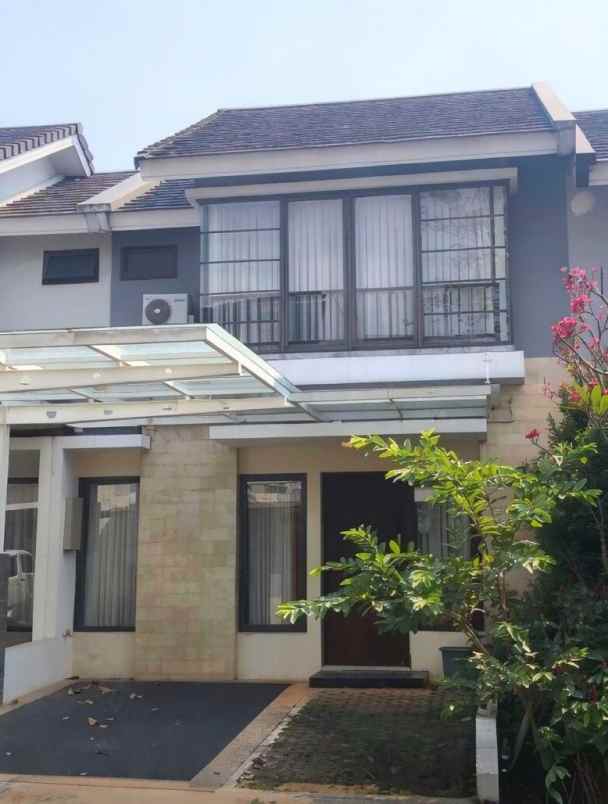 dijual rumah premiere terrace