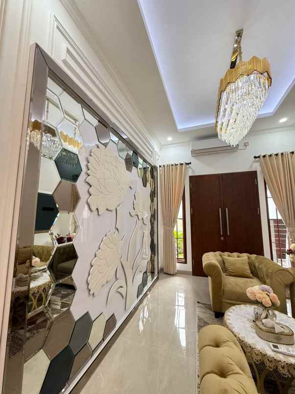 dijual rumah pulo asem