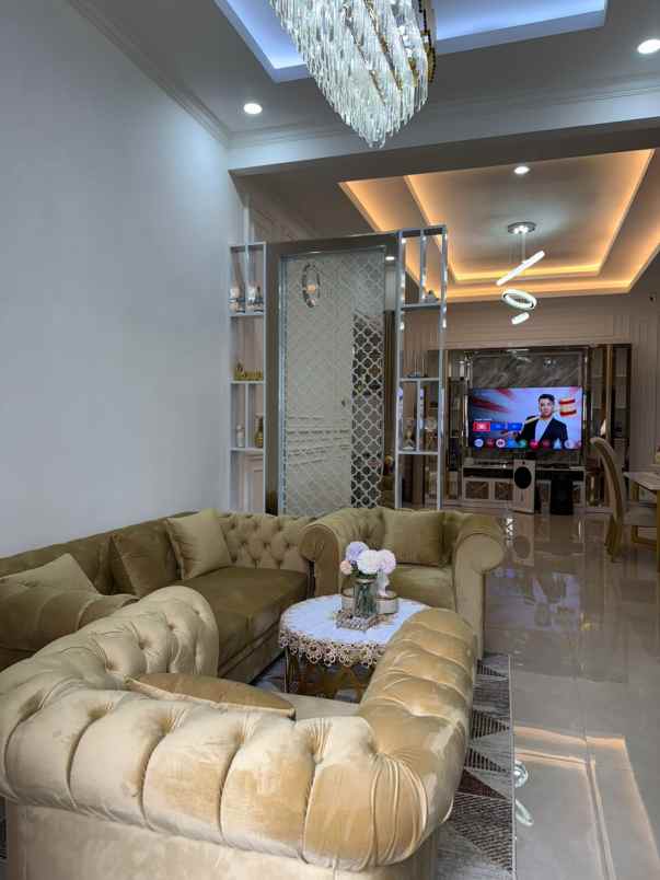 dijual rumah pulo asem