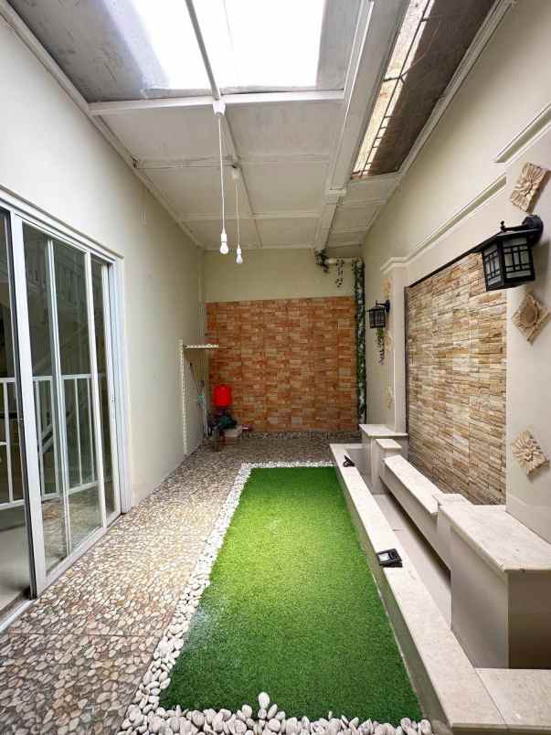 dijual rumah rambutan kel jatimurni kec