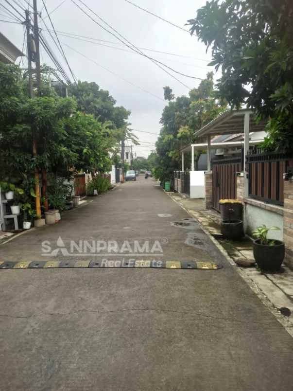 dijual rumah rangkapan jaya baru