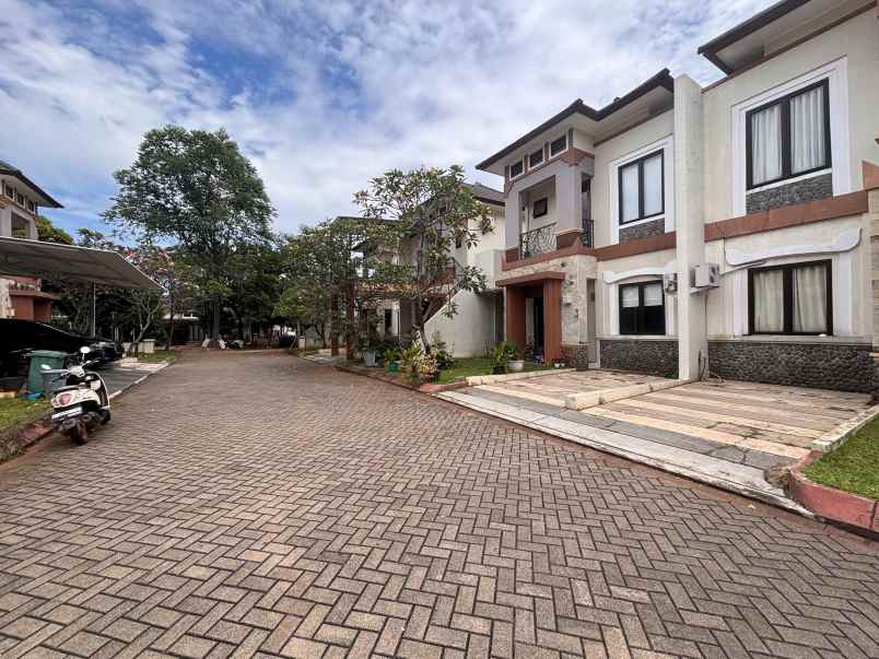 dijual rumah rawa kalong