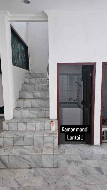 dijual rumah raya tengger kandangan