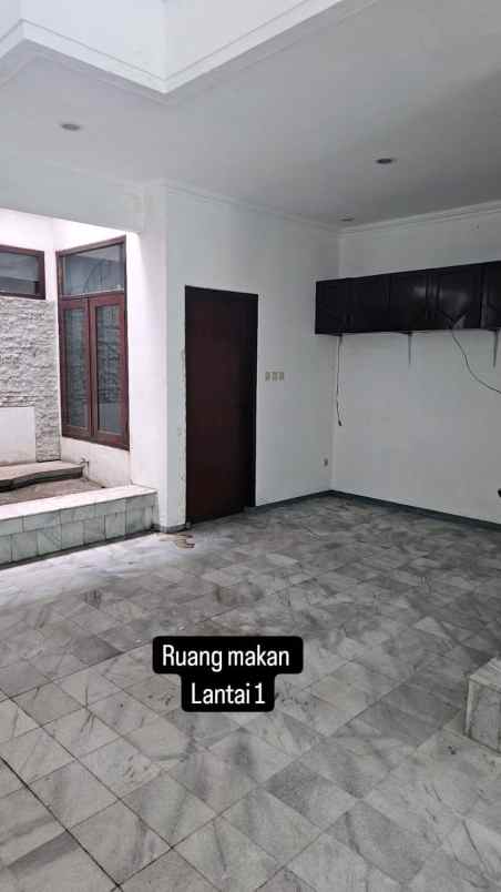 dijual rumah raya tengger kandangan