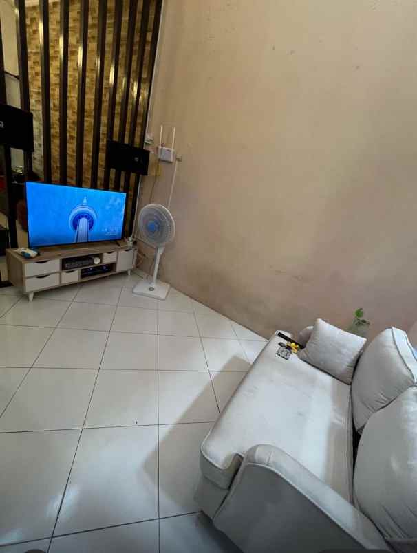 dijual rumah rumah dekat bandara pakis