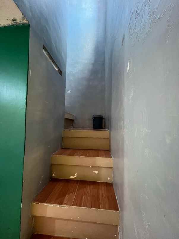 dijual rumah rumah dekat bandara pakis