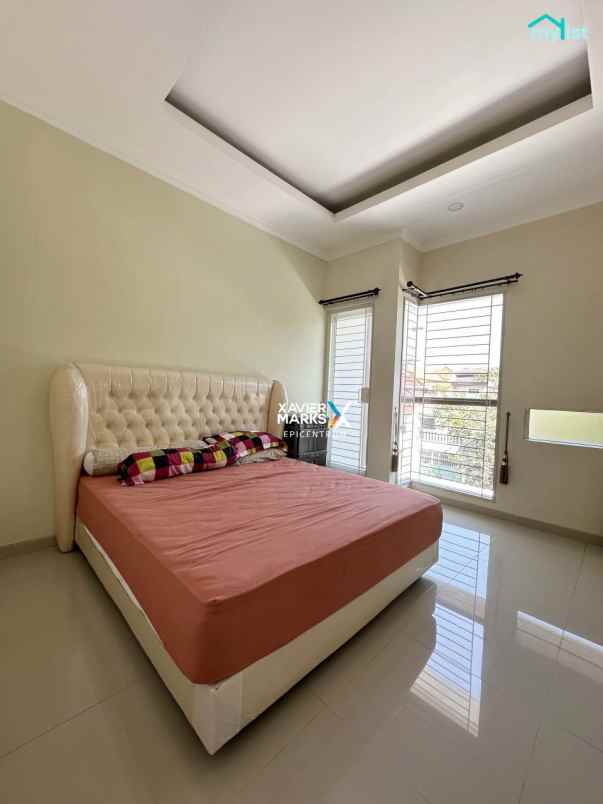 dijual rumah rungkut harapan