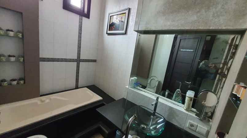 dijual rumah sabang