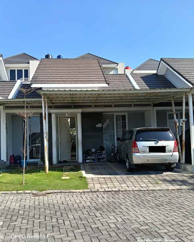 dijual rumah sambiroto