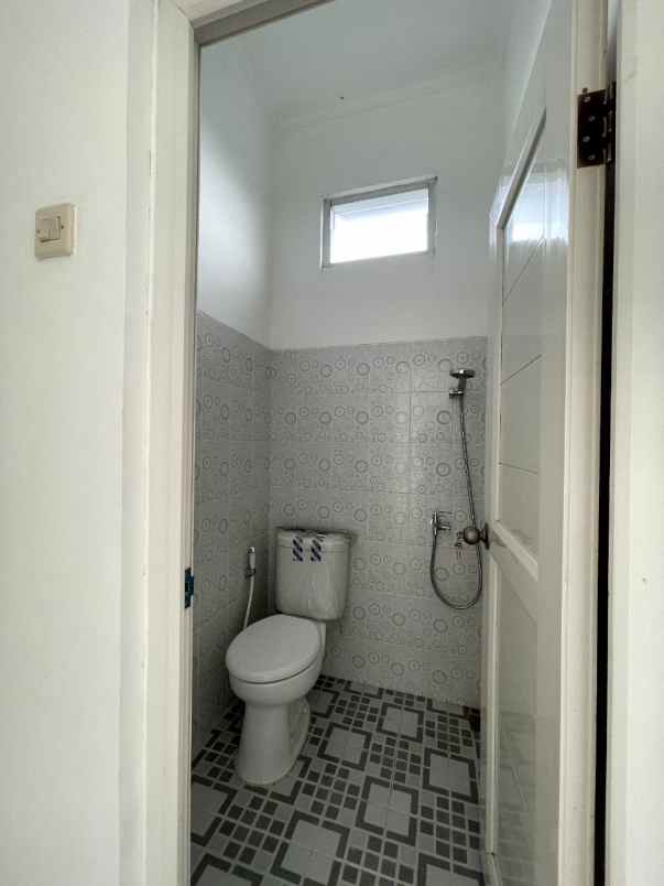 dijual rumah sawangan depok jawabarat