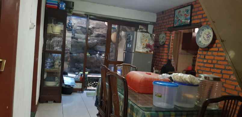 dijual rumah sayap supratman kota bandung