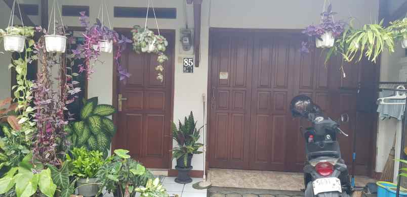 dijual rumah sayap supratman kota bandung