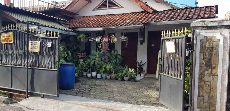 dijual rumah sayap supratman kota bandung