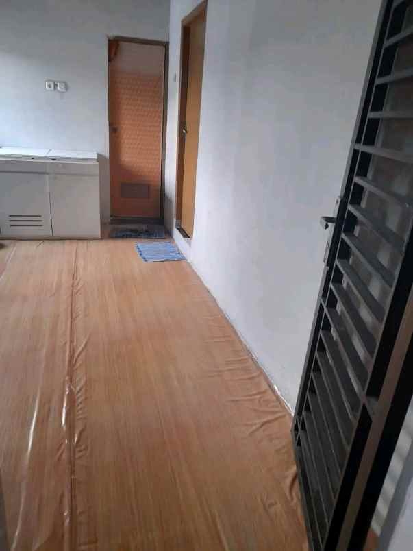 dijual rumah secondary bagus diwilayah cilodong depok
