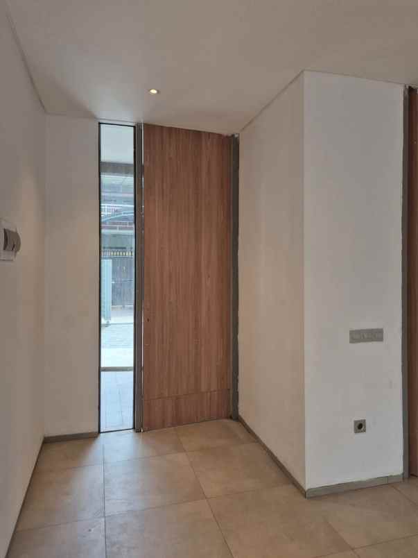 dijual rumah sektor 9 bintaro tangerang selatan