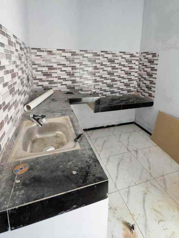 dijual rumah selomartani kalasan