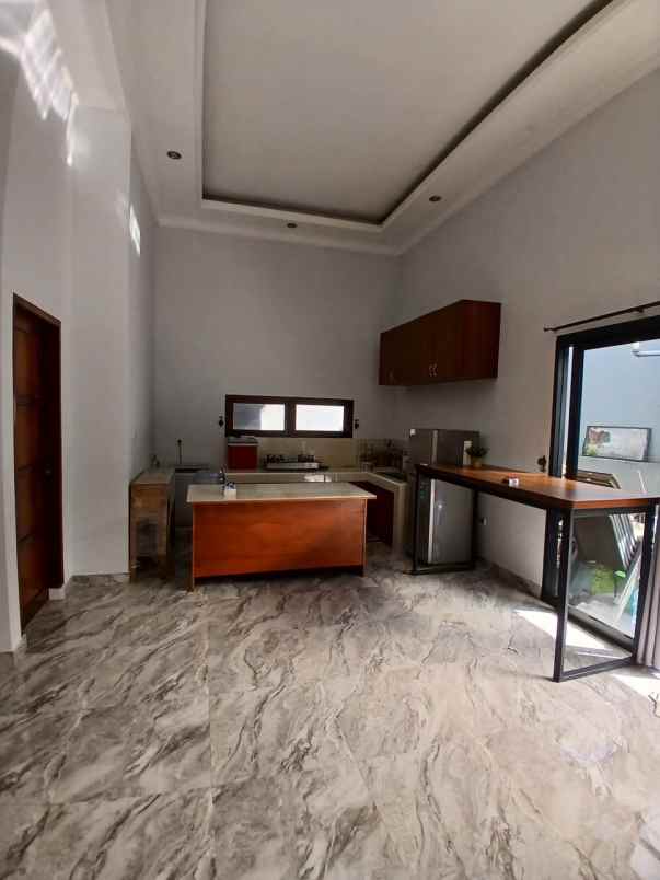 dijual rumah siap huni di cibubur country