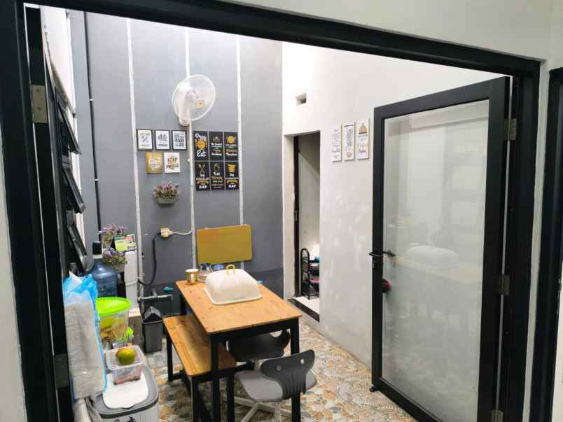 dijual rumah siap huni di villa galaxy bekasi selatan