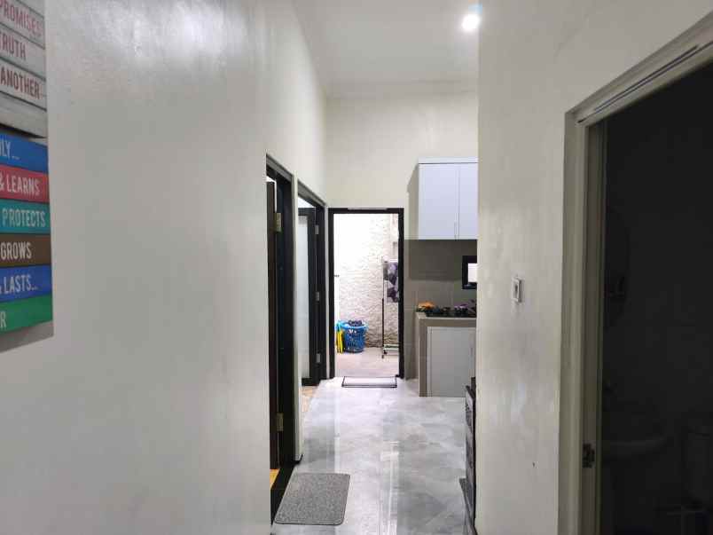 dijual rumah siap huni di villa galaxy bekasi selatan