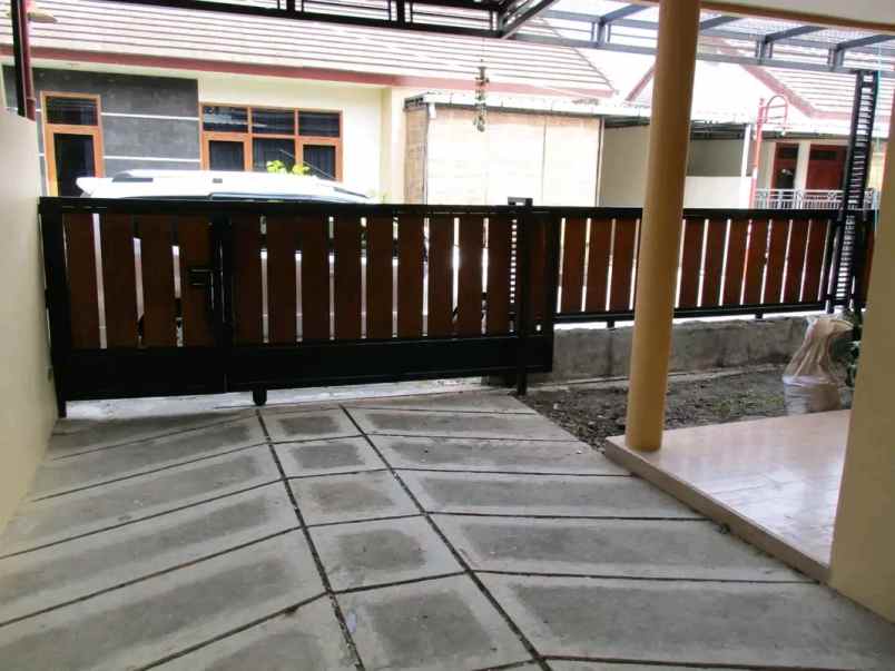 dijual rumah sleman