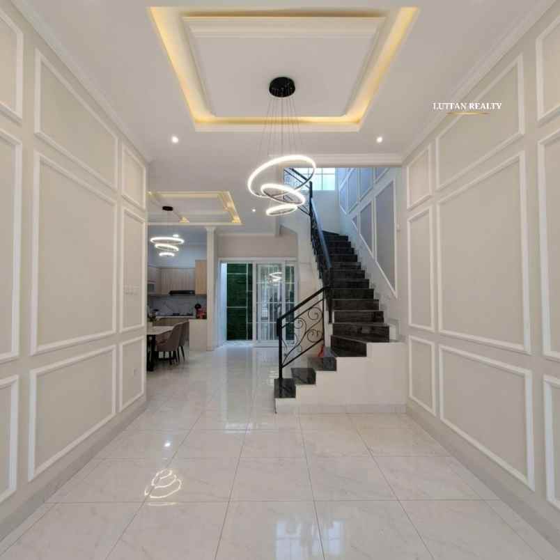 dijual rumah srengseng sawah