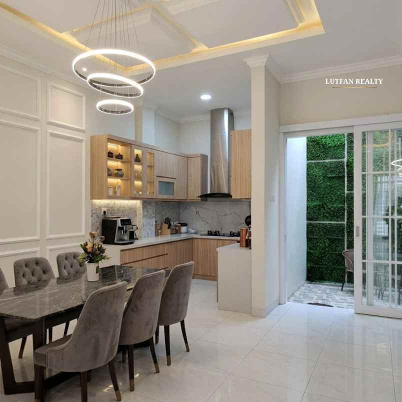 dijual rumah srengseng sawah